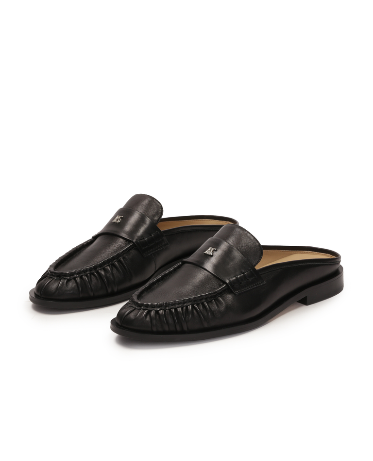 Czarne klapki w stylu loafersów  KS OLZA - Image #3