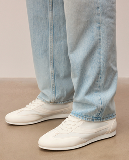 Białe sneakersy z naturalnej skóry KS NICAISE - Image #1