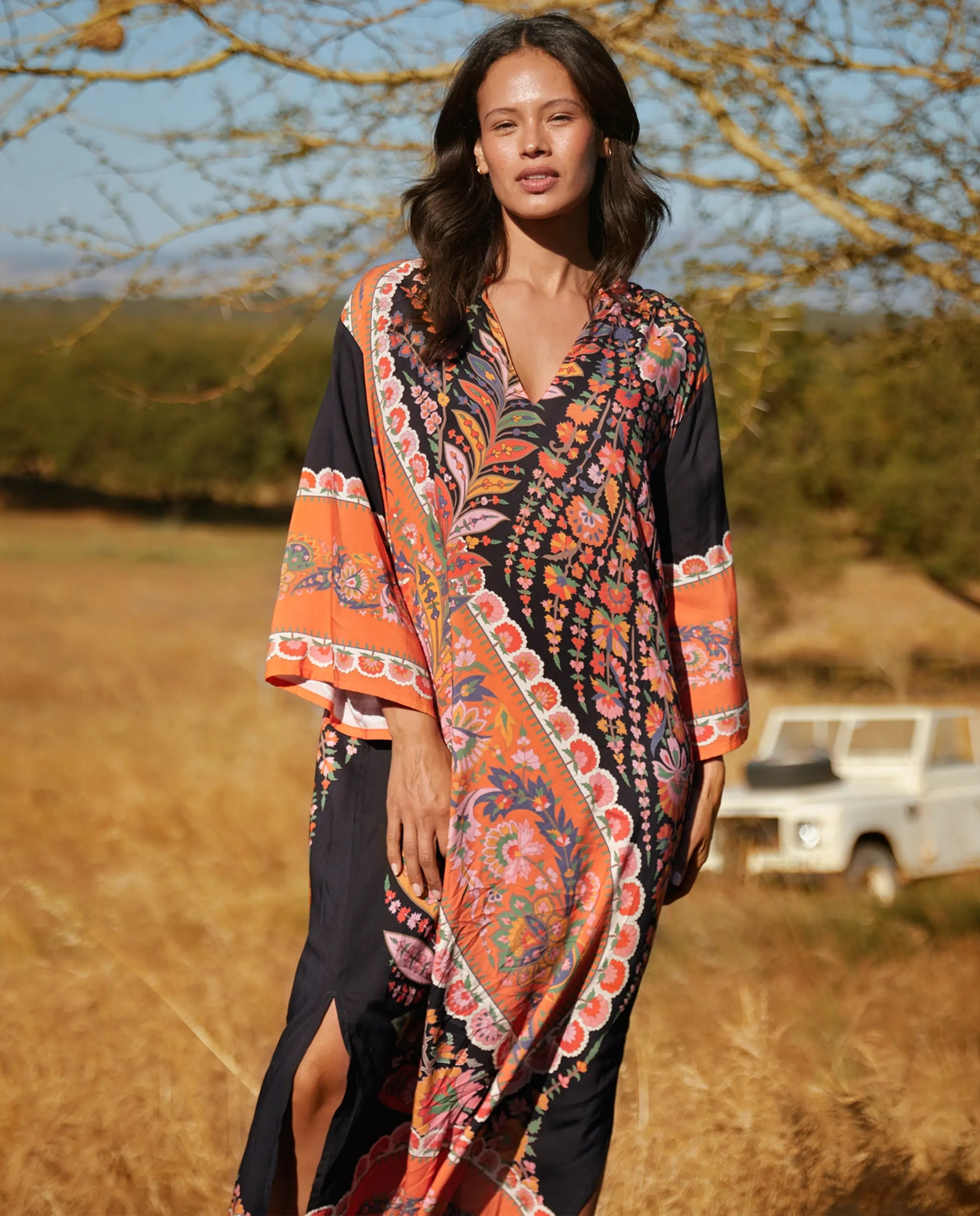 Sukienka maxi w kwiatowy print Lior - Image #3
