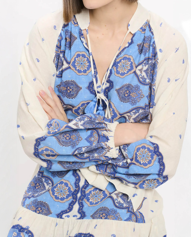 Sukienka mini boho z paskiem Danae
