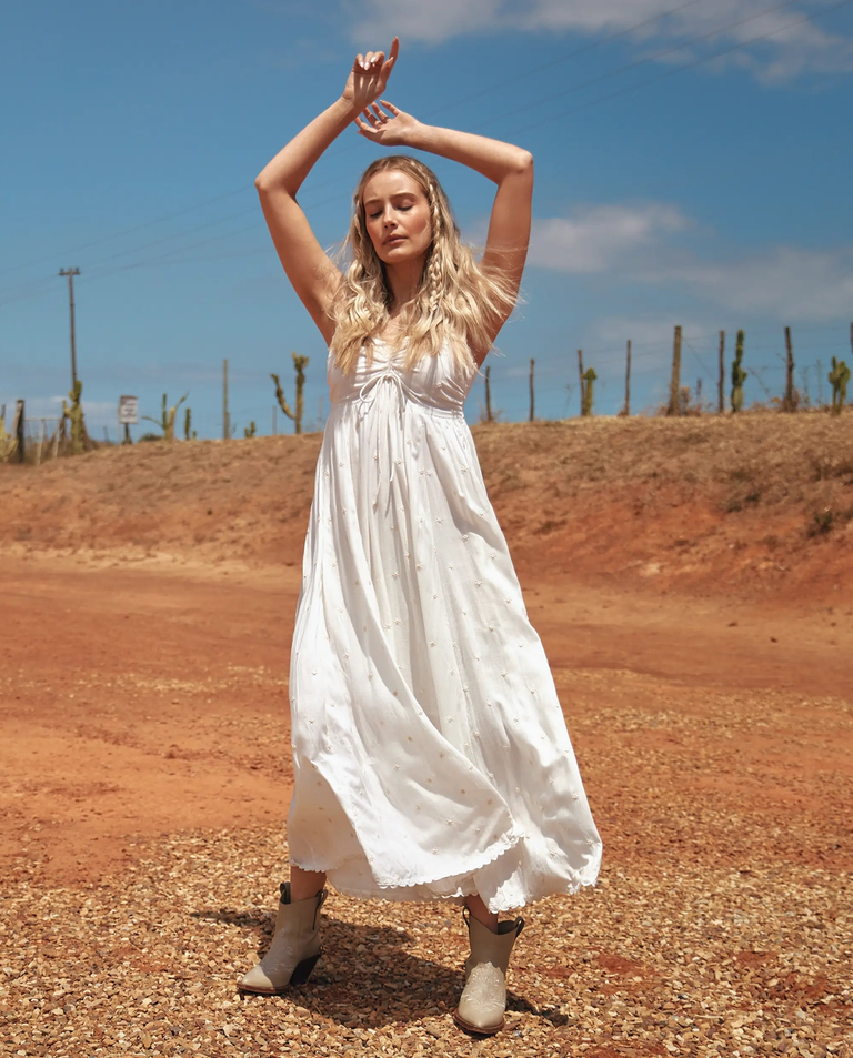 Biała sukienka maxi Kahina - Image #4