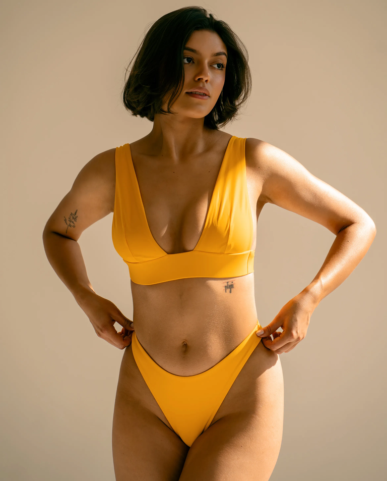 Żółty dół od bikini Medium Cover High Waist