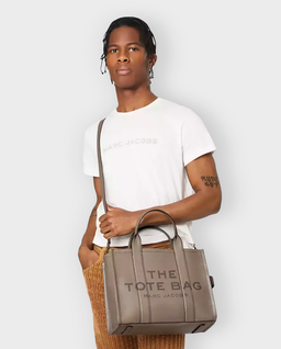 Beżowa skórzana torba The Medium Tote Bag - Image #2