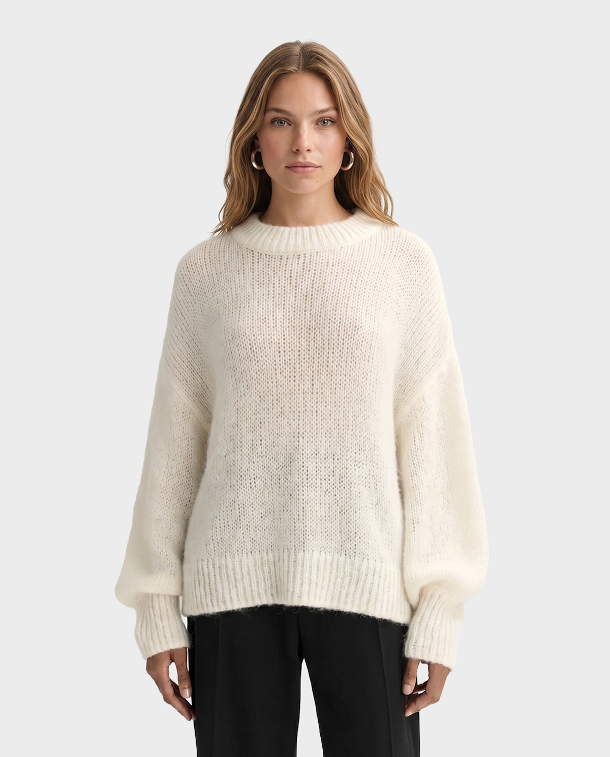 Dzianinowy sweter z okrągłym dekoltem - Image #1