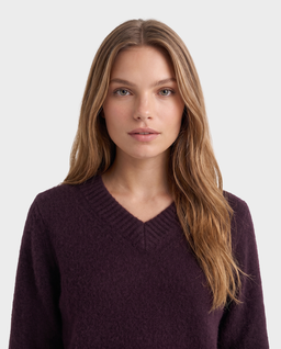 Burgundowy sweter z dekoltem w serek - Image #4