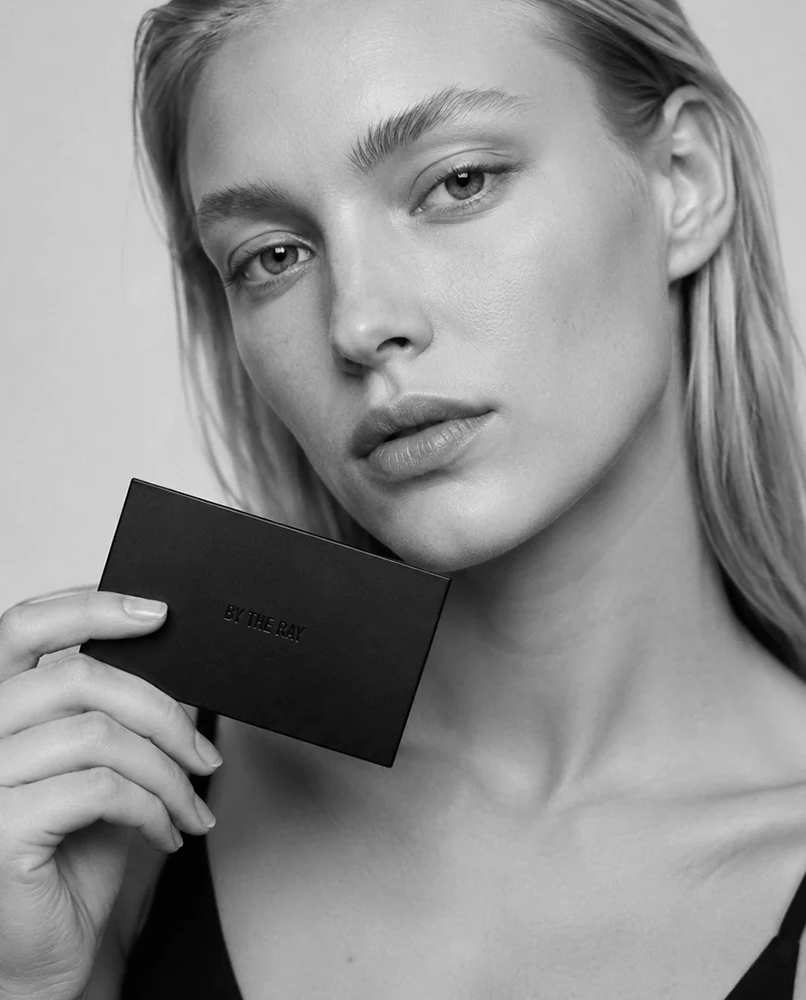 Czarne lusterko kompaktowe BEAUTY CHECK - Image #2