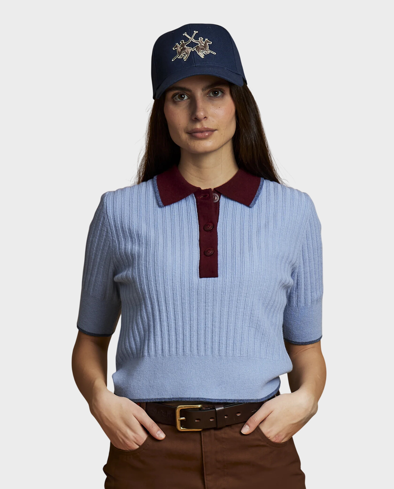 Błękitny dzianinowy top polo