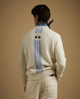 Kremowy sweter z haftowanym logo i paskami - Image #3