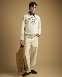Kremowy sweter z haftowanym logo i paskami - Image #4