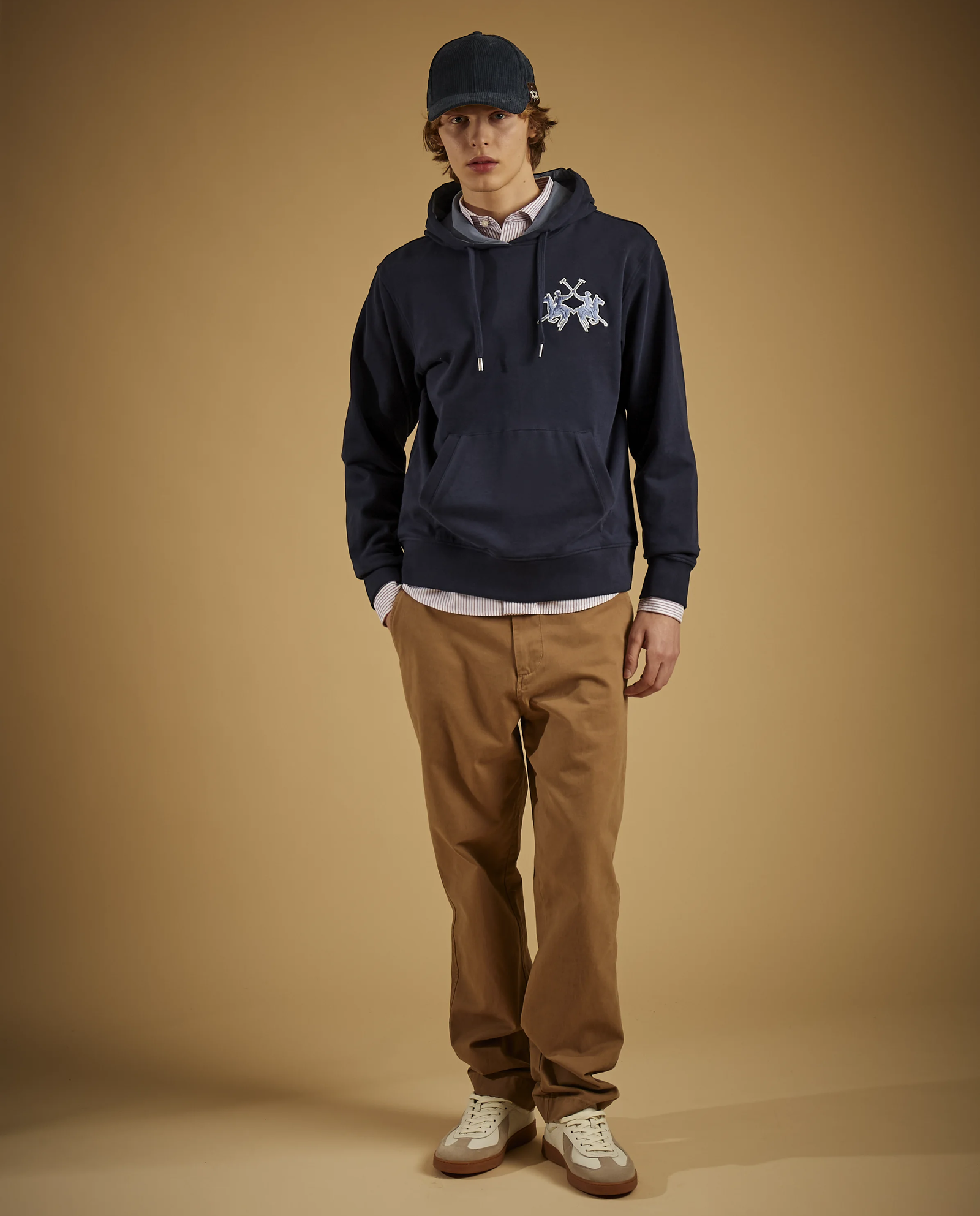 Granatowa bluza z kapturem - Image #4