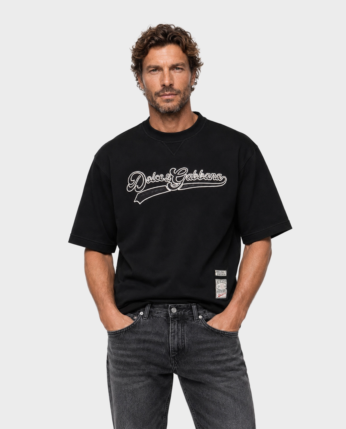 Czarny t-shirt z haftowanym logo - Image #1