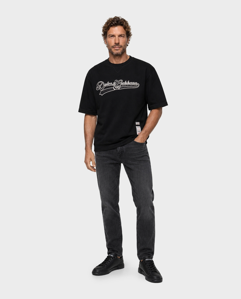 Czarny t-shirt z haftowanym logo - Image #2