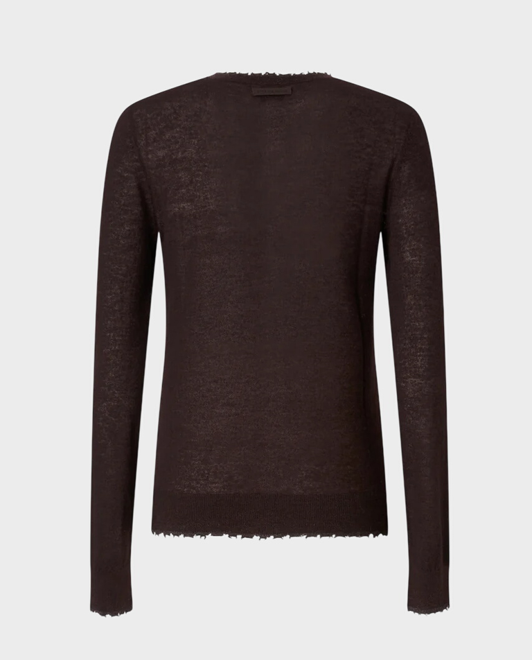 Brązowy sweter z ozdobnym szwem