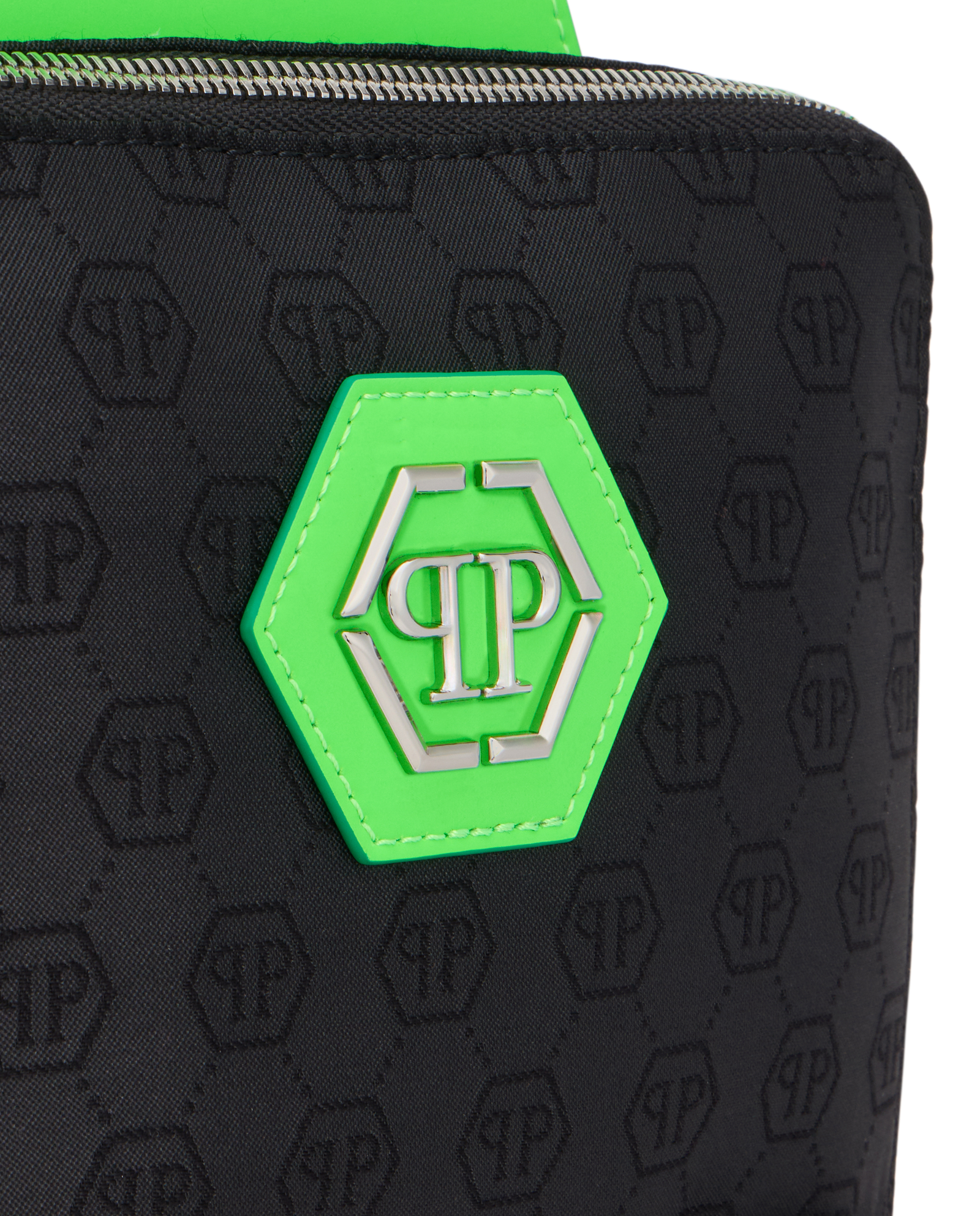 Czarna torba na ramię z monogramem - Image #4