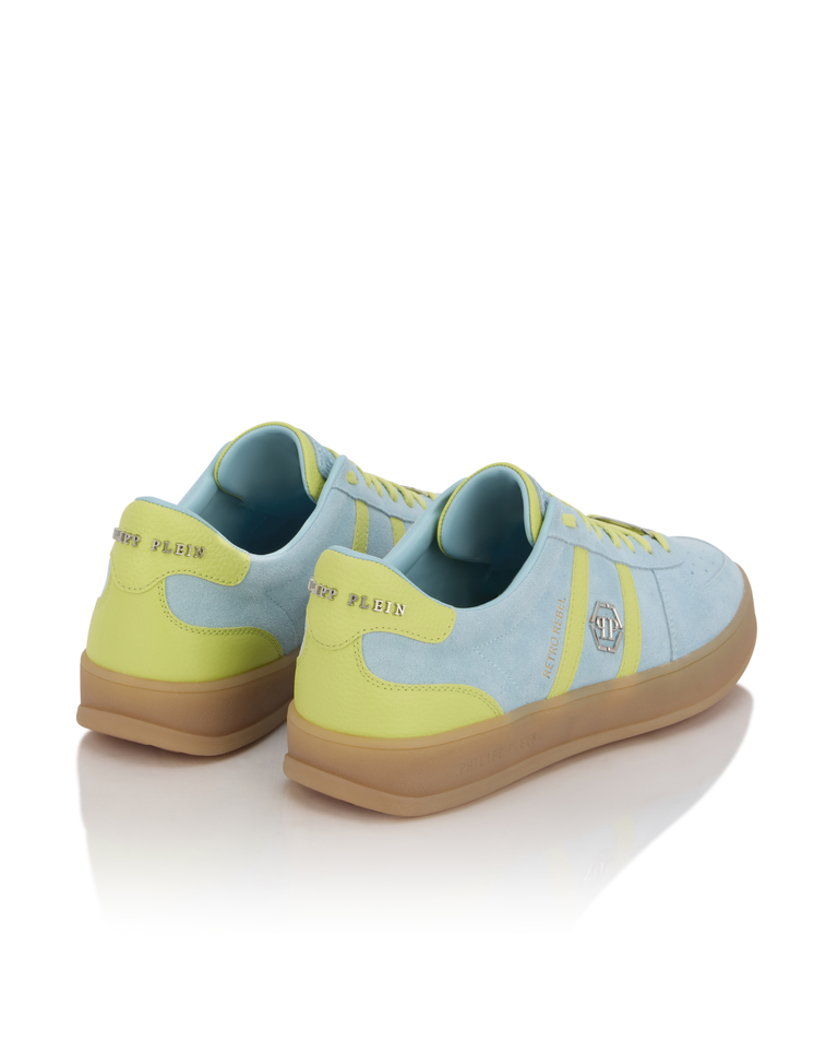 Błękitne sneakersy ze skóry zamszowej - Image #3