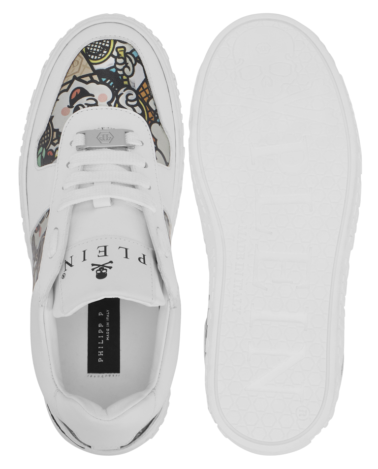 Sneakersy z ozdobną grafiką - Image #6