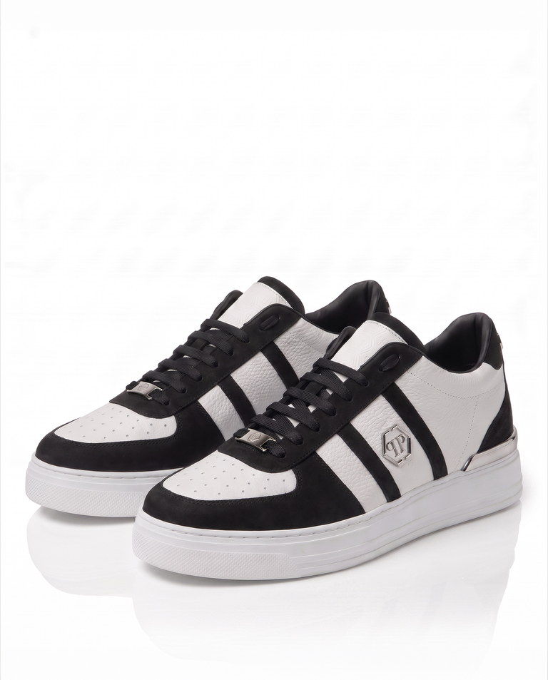Biało-czarne sneakersy ze skóry Low-Top - Image #3