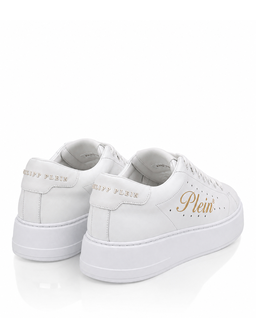 Białe sneakersy z logo Signature - Image #4