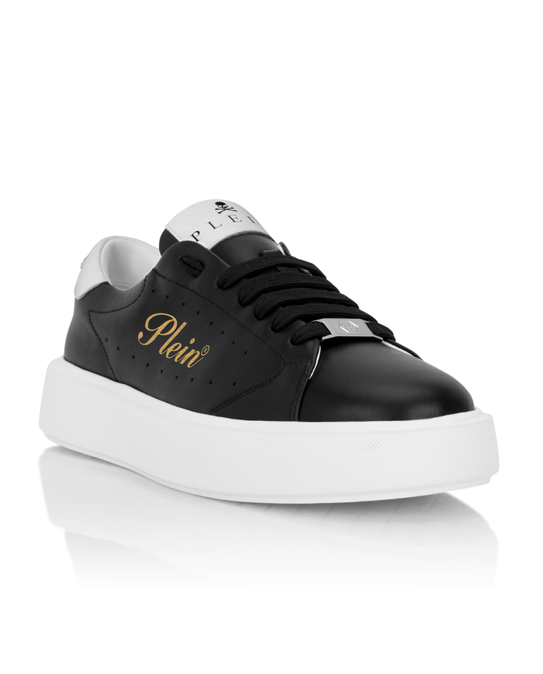 Biało-czarne sneakersy Low-Top Signature