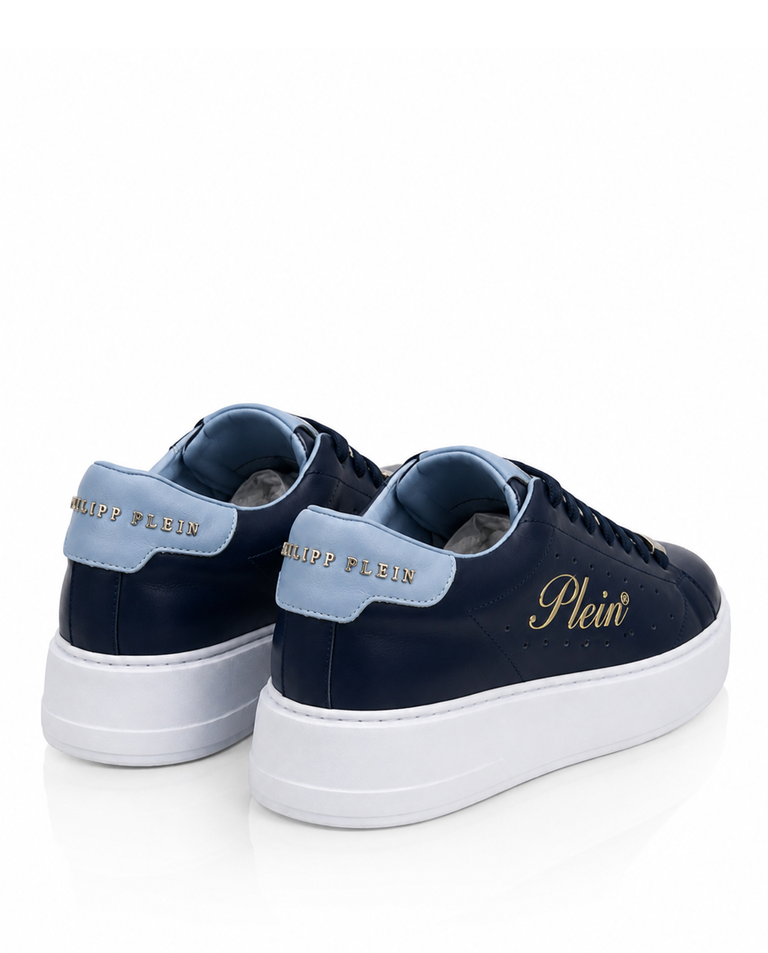 Sneakersy z błękitnymi detalami Low-Top Signature - Image #4