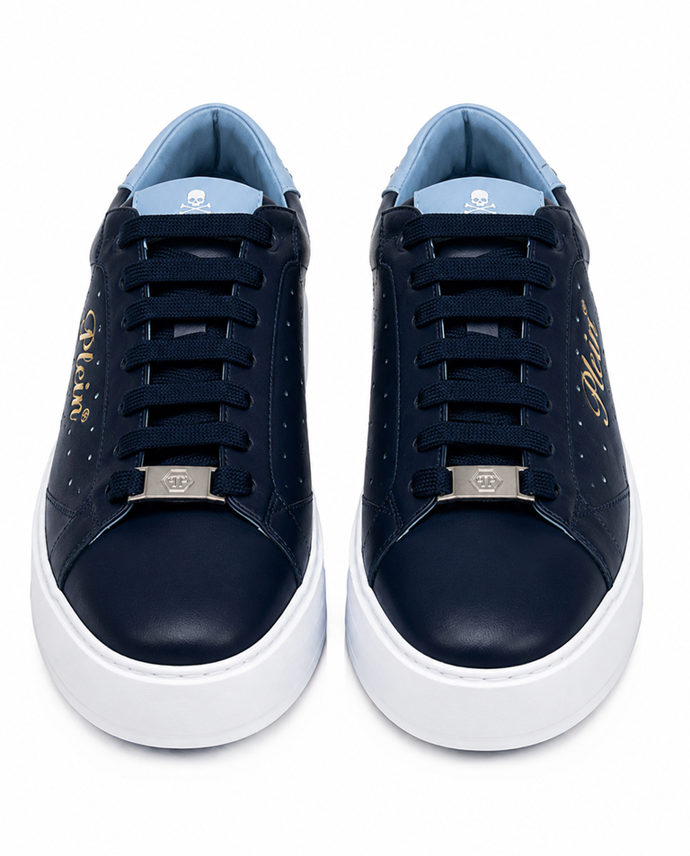 Sneakersy z błękitnymi detalami Low-Top Signature - Image #5