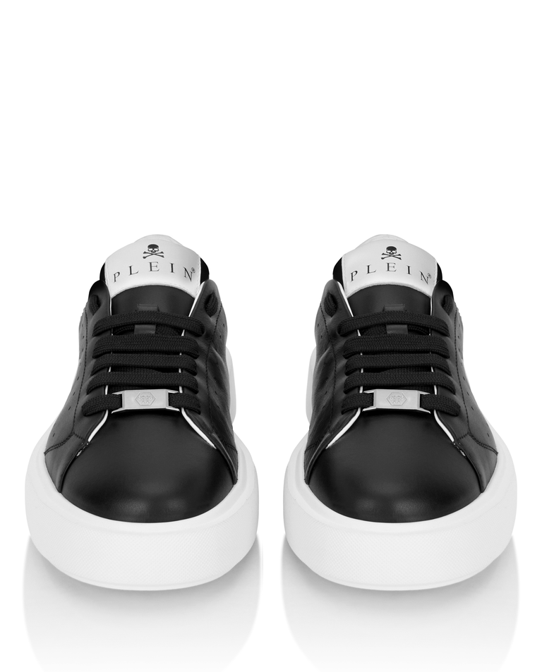 Biało-czarne sneakersy Low-Top Signature - Image #5