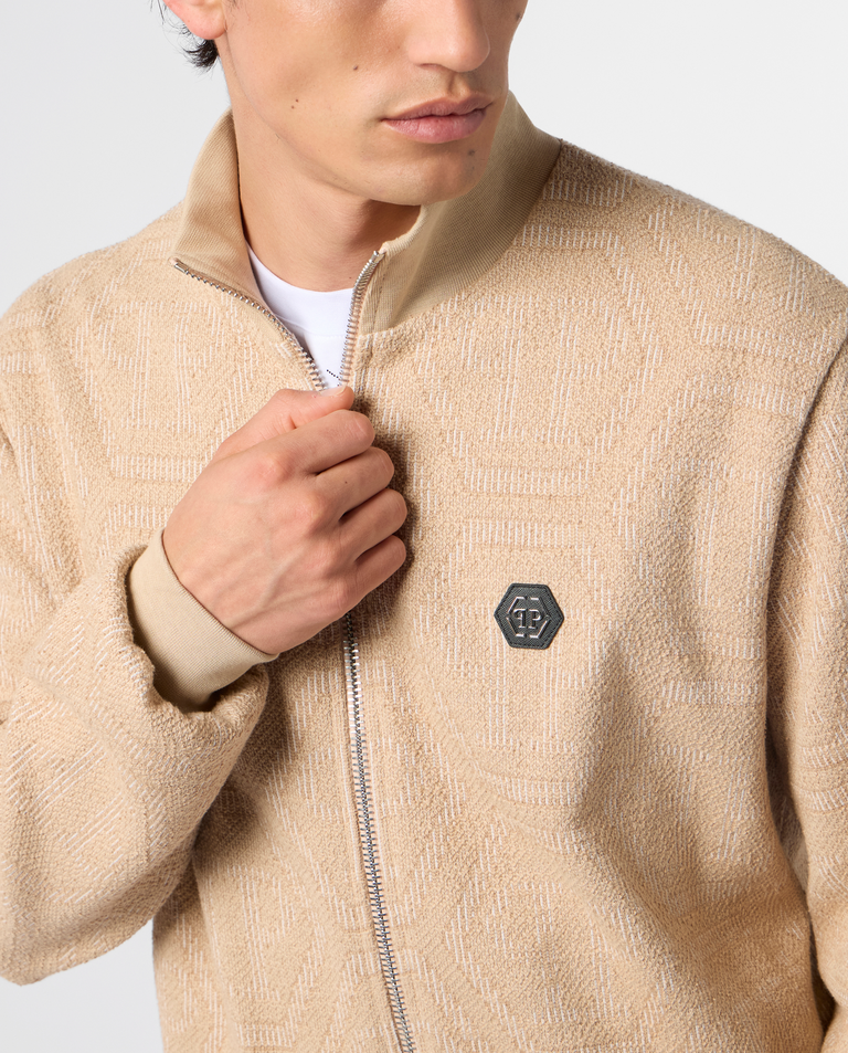 Beżowa żakardowa bluza z monogramem - Image #4