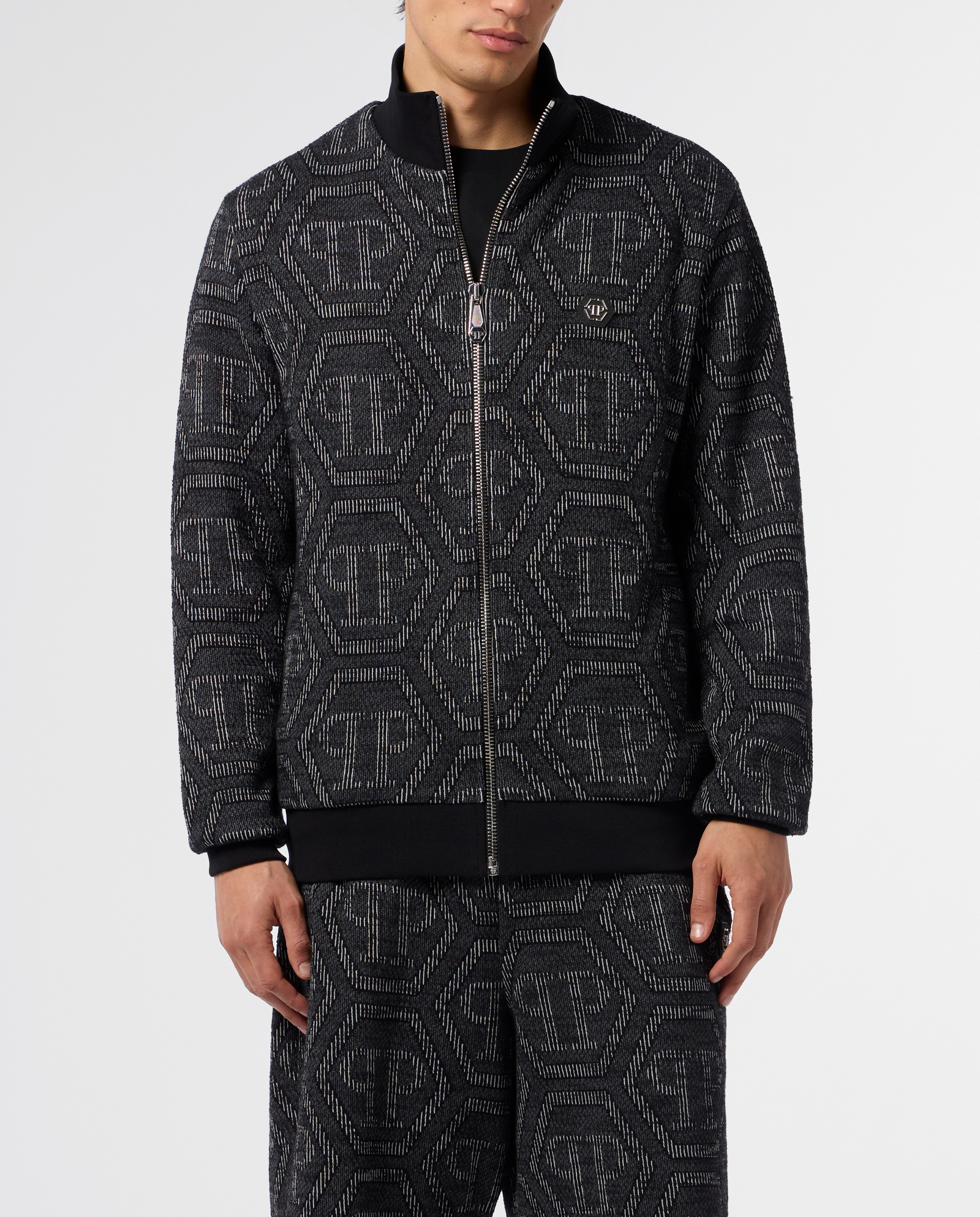 Czarna żakardowa bluza z monogramem - Image #1
