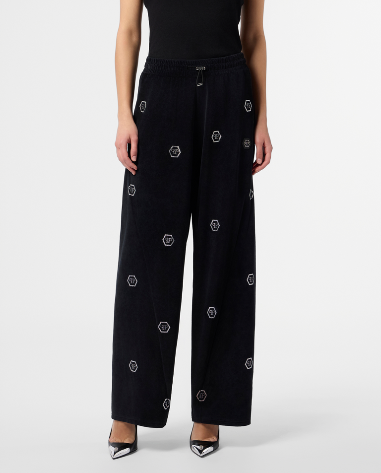 Czarne spodnie dresowe Skater Fit