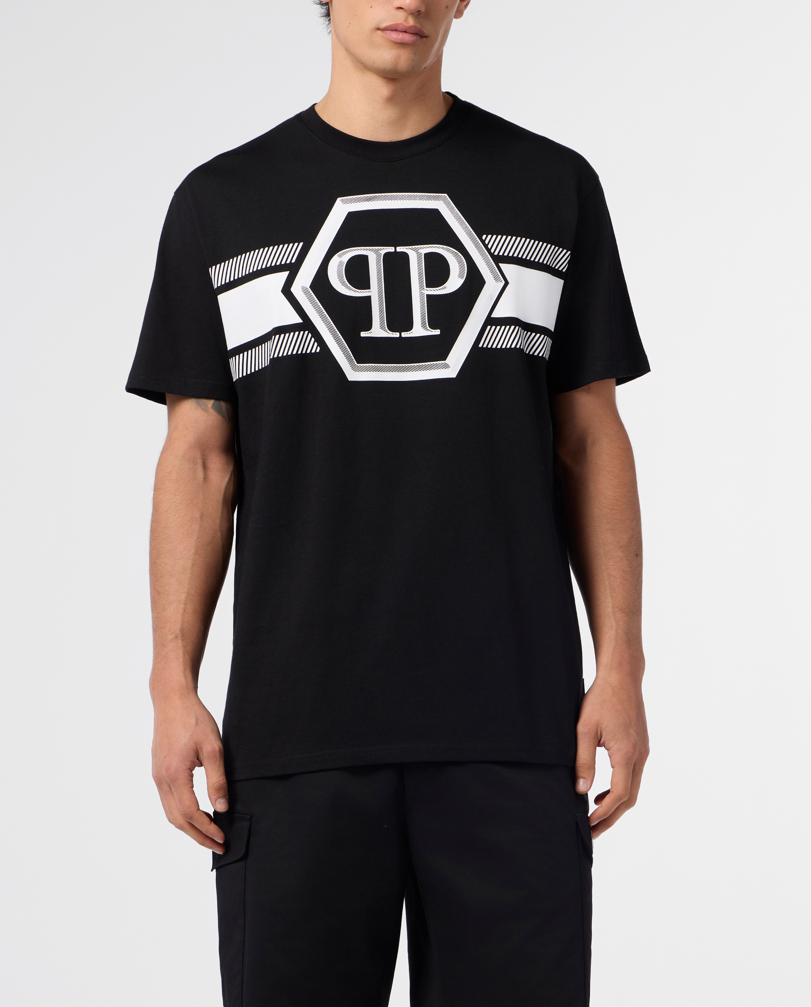 Czarny t-shirt z kontrastowym logo - Image #1