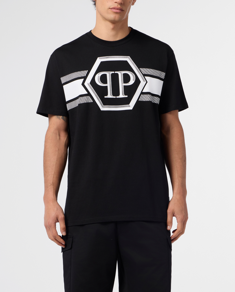 Czarny t-shirt z kontrastowym logo