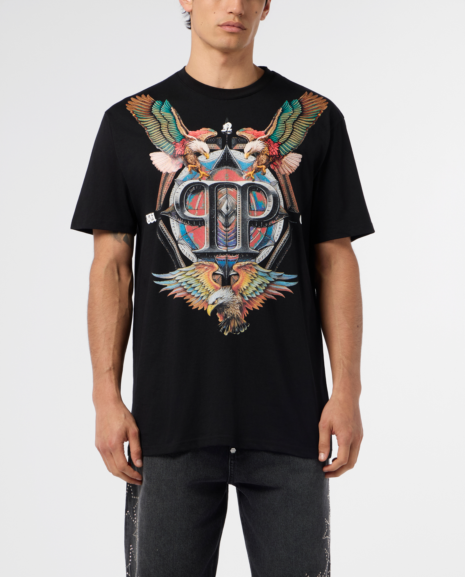 Czarny t-shirt z ozdobnym nadrukiem - Image #1