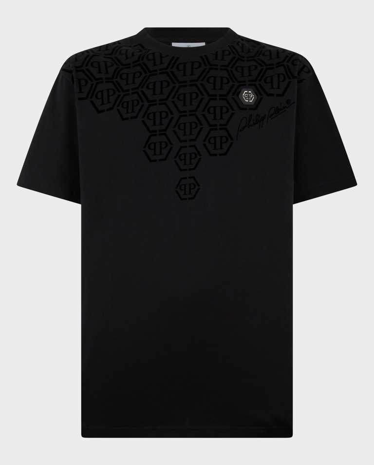Czarny t-shirt z ozdobnym monogramem