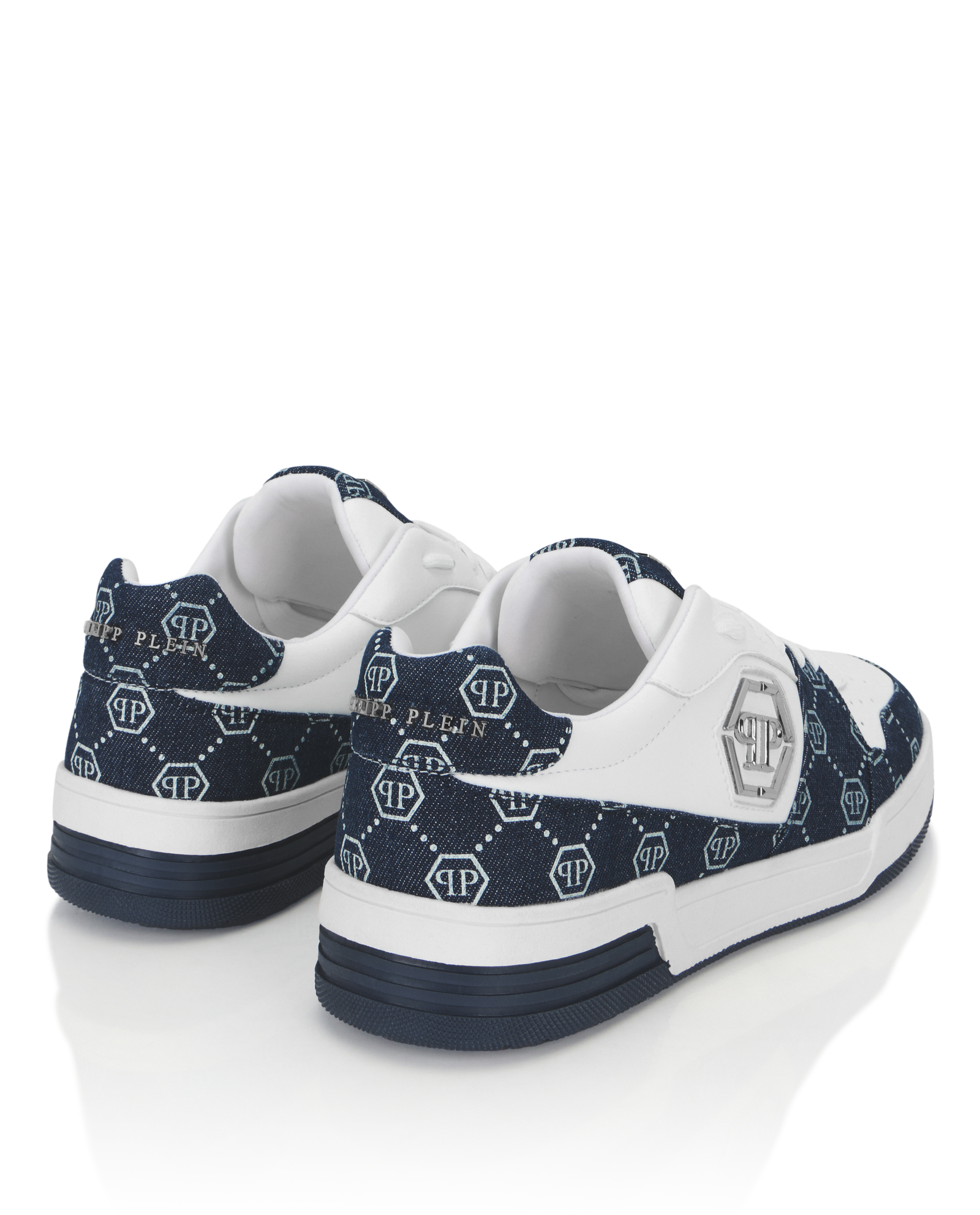 Sneakersy P-Force Denim Monogram - Image #5