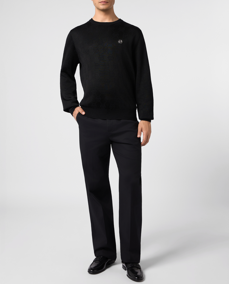 Czarny sweter w monogram - Image #3
