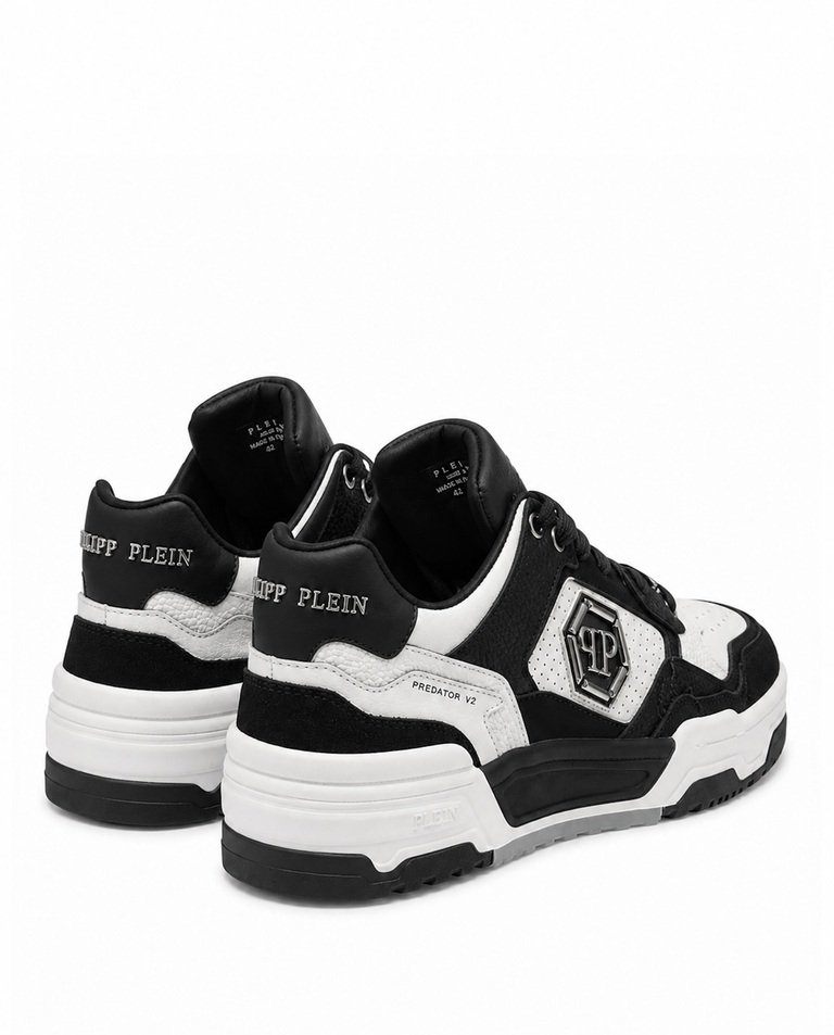 Biało-czarne sneakersy Predator V2 - Image #3