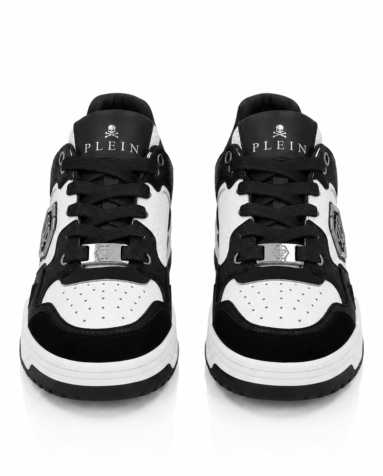 Biało-czarne sneakersy Predator V2 - Image #4