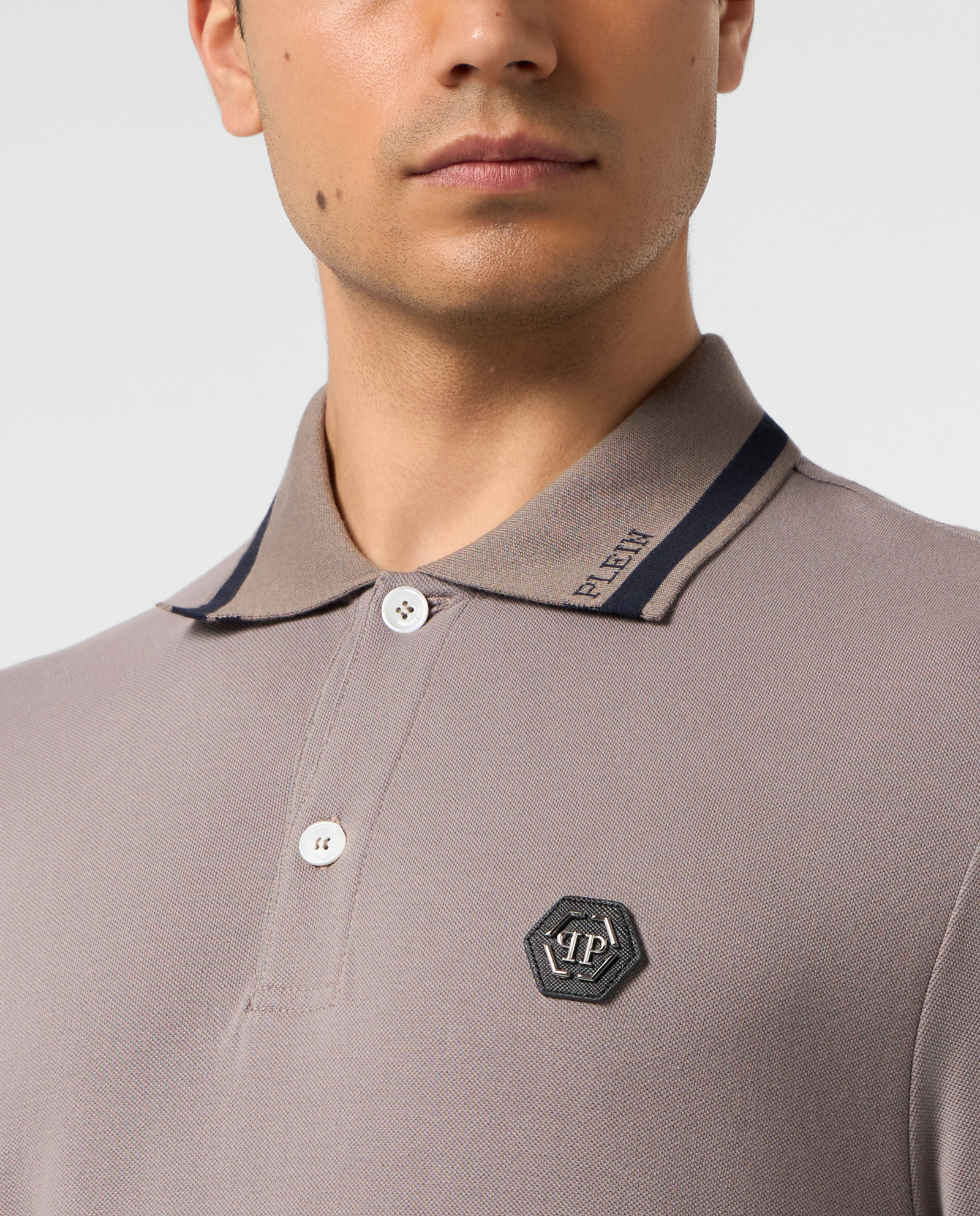 Beżowa koszulka polo - Image #4