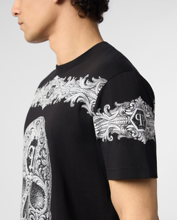 Czarny t-shirt „Baroque Skull” - Image #4