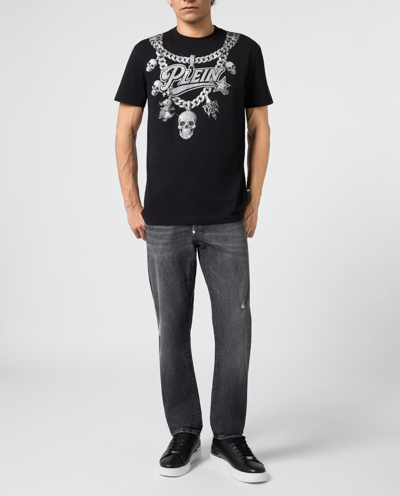 Czarny t-shirt z ozdobną grafiką - Image #2