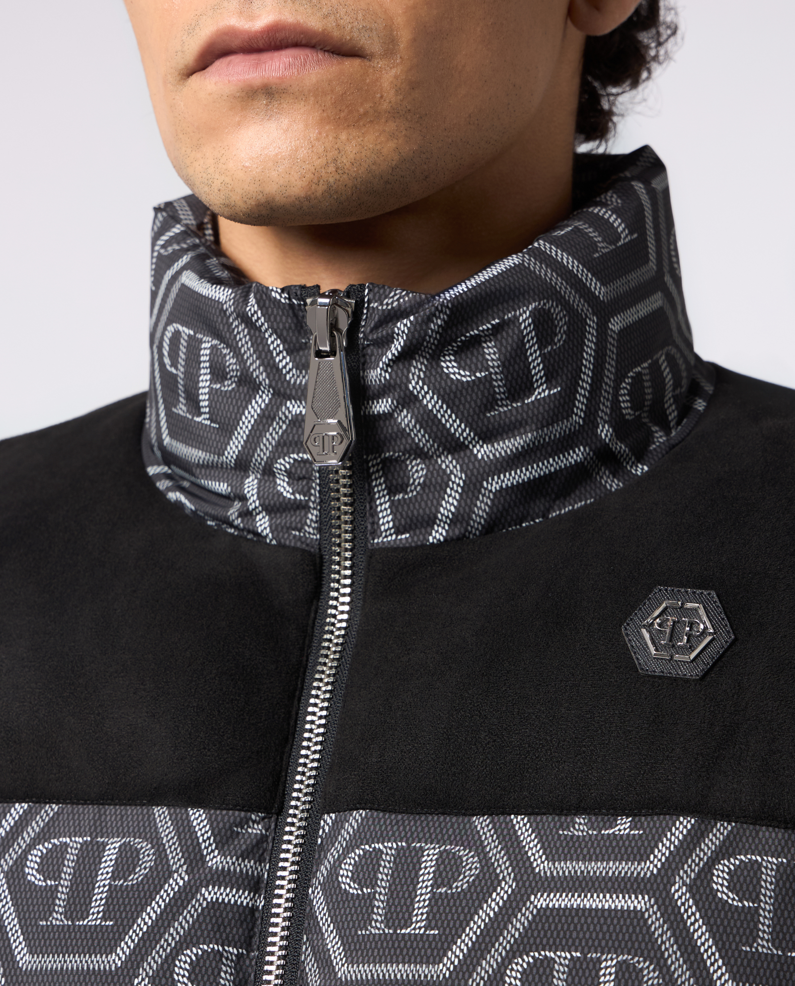 Kurtka puchowa z monogramem - Image #4
