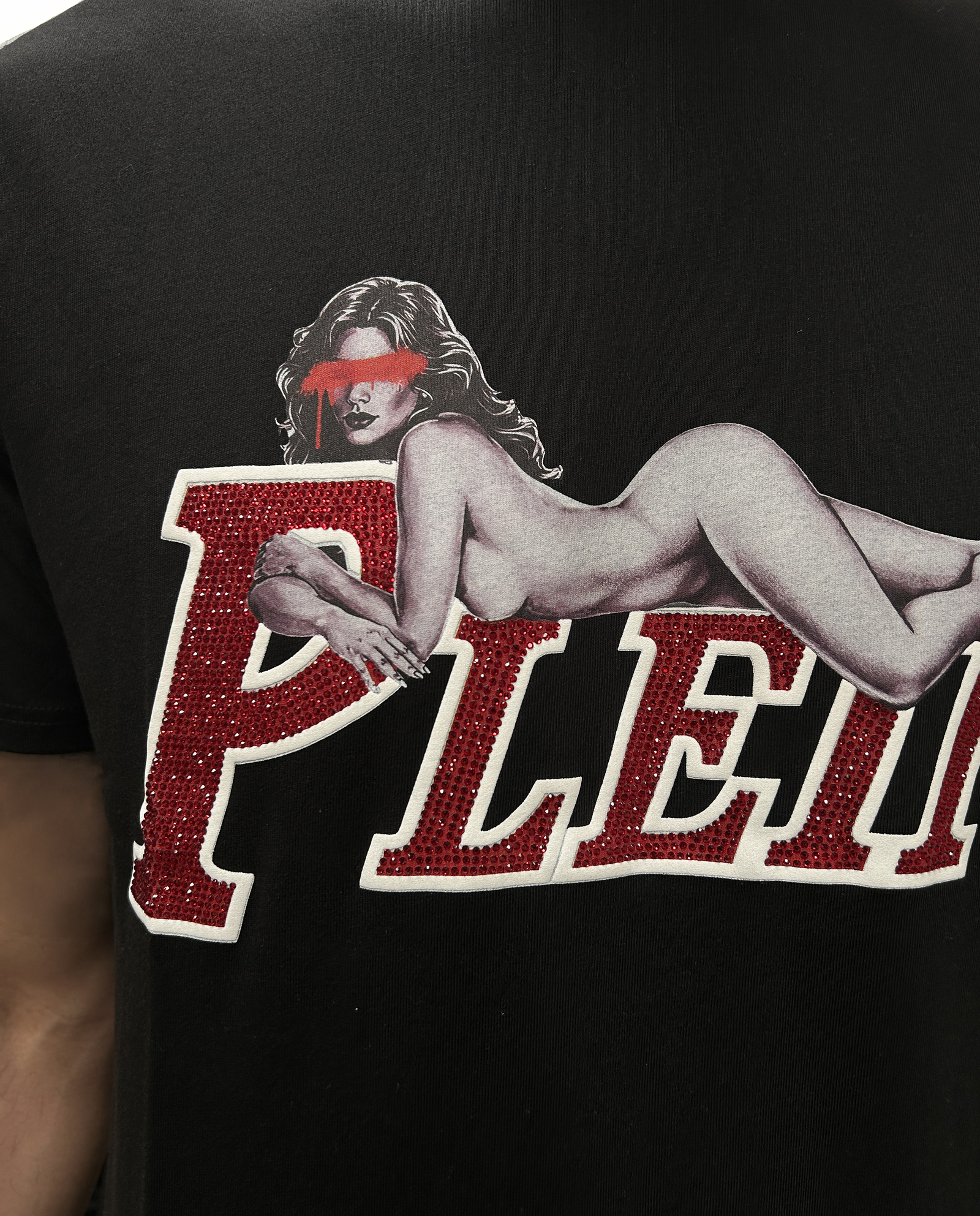 Czarny t-shirt z grafiką i logo Pin Up - Image #4