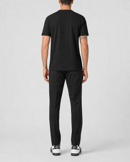 Czarny t-shirt z monogramem - Image #2