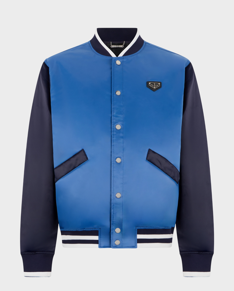 Niebieska kurtka bomber