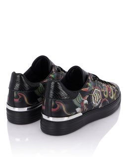 Czarne sneakersy z nadrukiem - Image #3