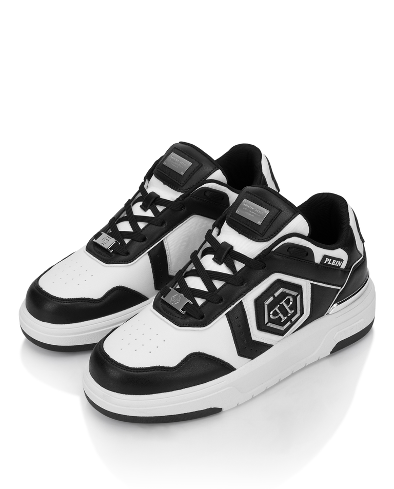 Biało-czarne sneakersy SK8R - Image #3