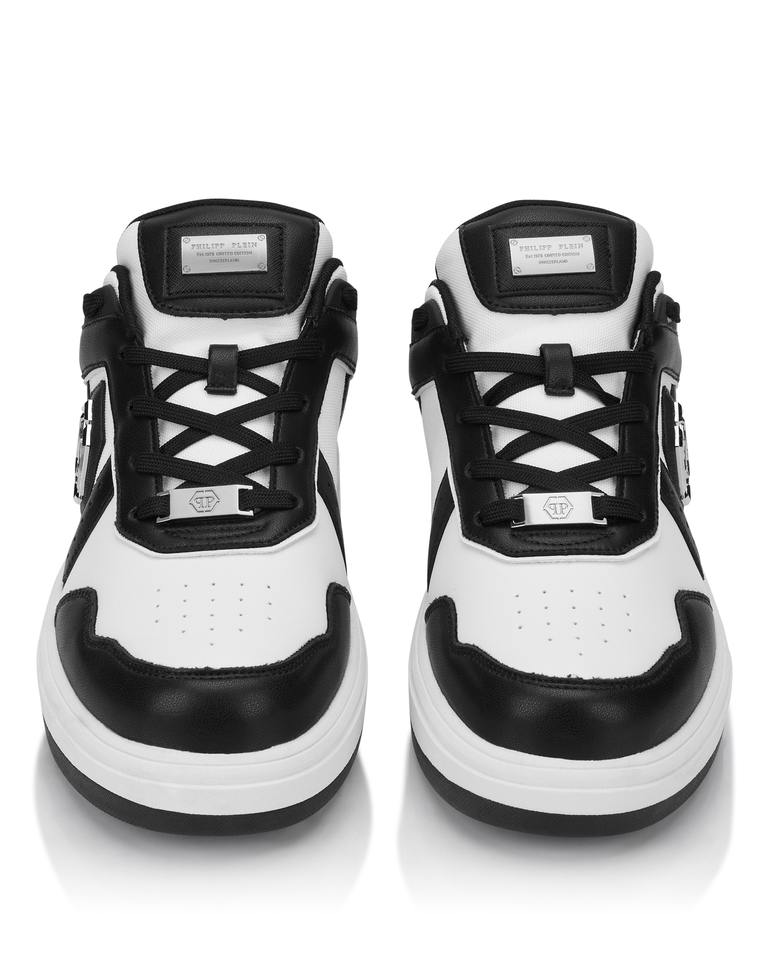 Biało-czarne sneakersy SK8R - Image #5