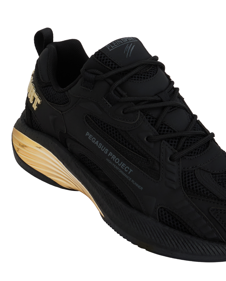 Czarne sneakersy ze złotymi detalami Pegasus Project - Image #5