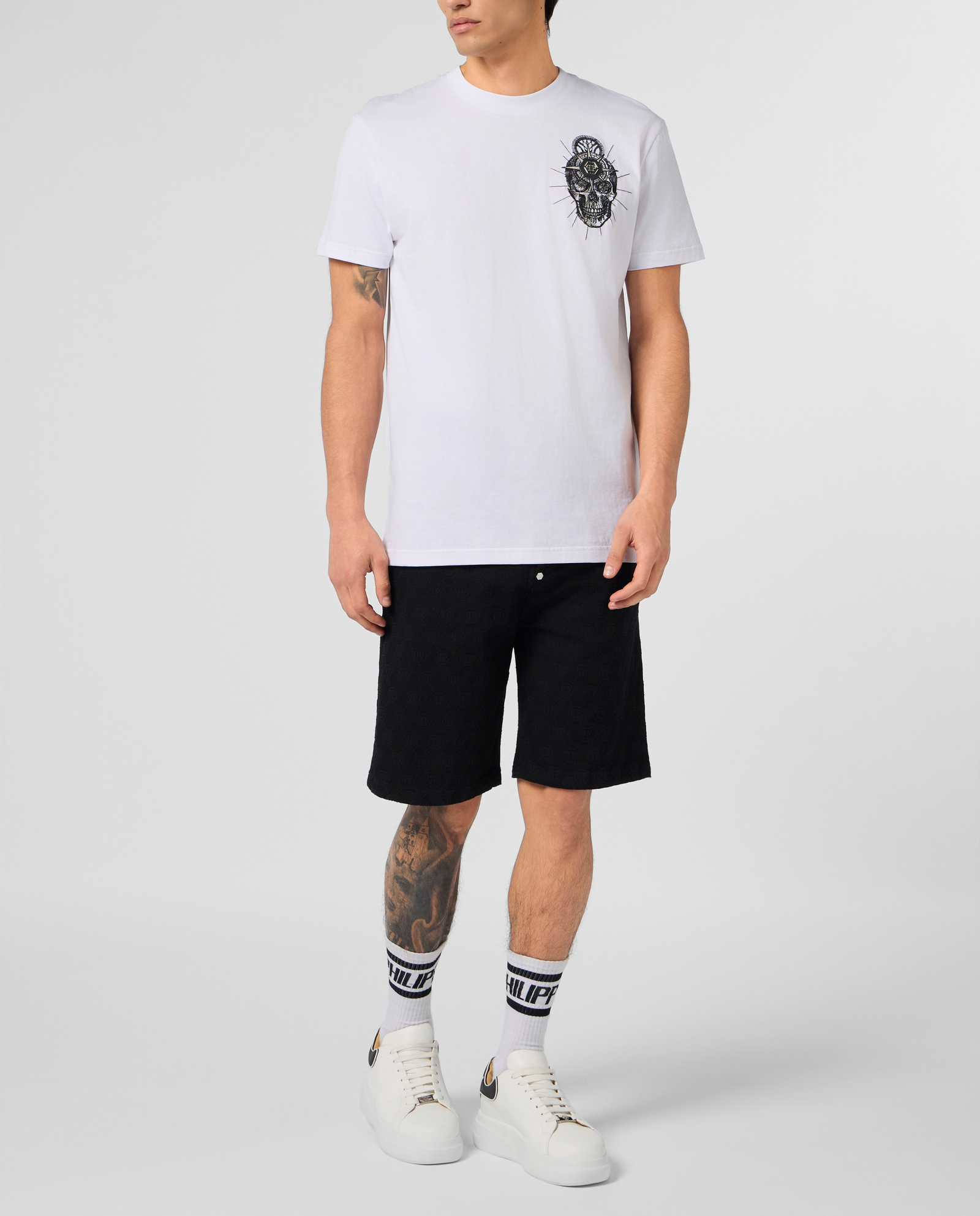 Biały t-shirt z motywem czaszki - Image #3