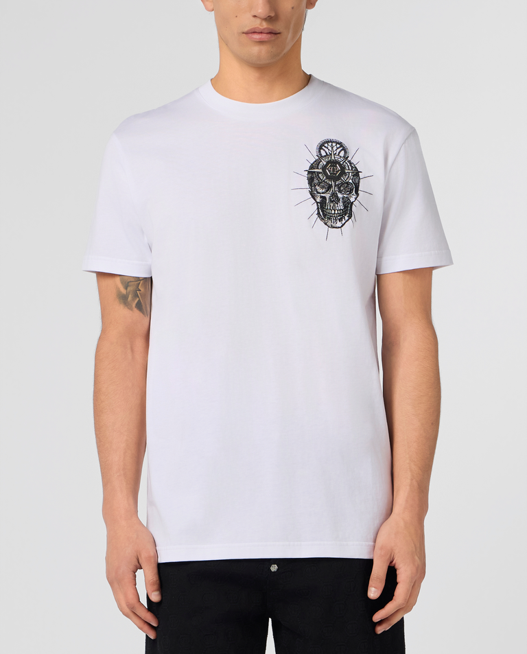 Biały t-shirt z motywem czaszki